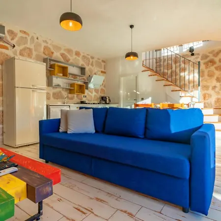 Saribelen Village 1 Bedroom 5118 *